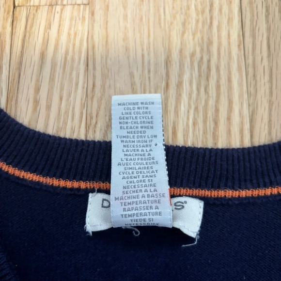 Dockers |  100% Cotton V-Neck Sweater Vest - Picture 3 of 6